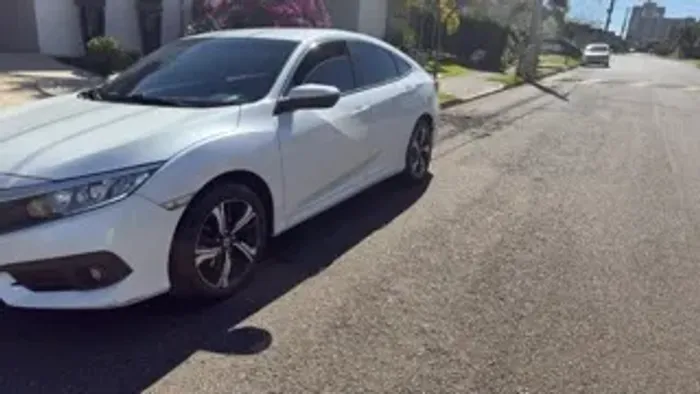 Honda Civic Sedan EXL 2.0 Flex 16V Aut.4p 2017