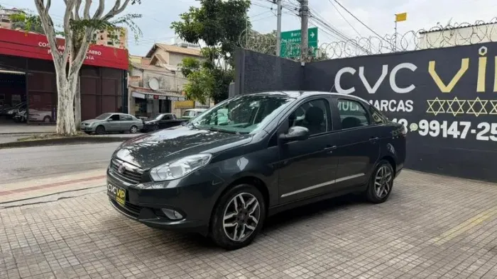 Fiat Grand Siena Essence 1.6 Flex 16V 2016