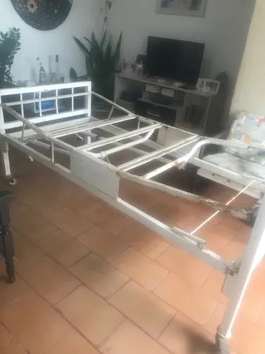 Vendo cama hospitalar