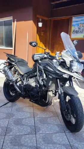 Triumph 1200 Edtion Desert 