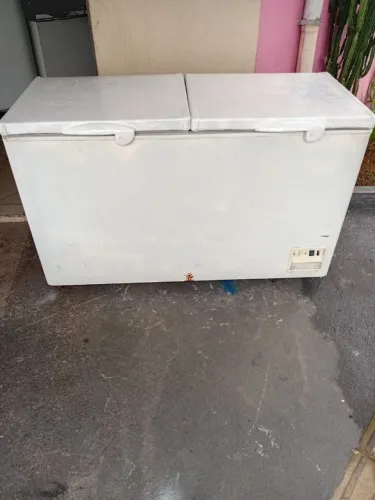 Freezer, Reubly, horizontal, 2 tampas, 420L