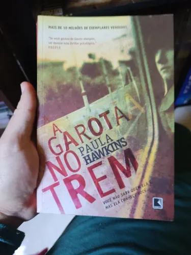 Livro A Garota do Trem