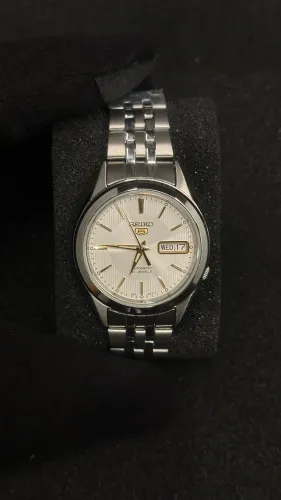 Seiko Automatic 5 SNKL24J1 branco