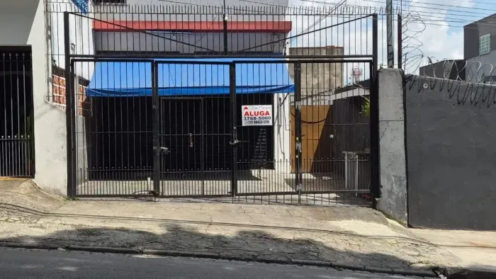 Espaço comercial amplo no Rio Pequeno, São Paulo