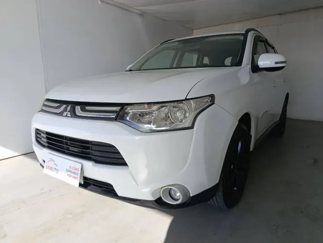 Mitsubishi Outlander 2.0 16V 160cv Aut. 2015