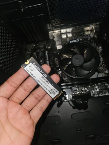 SSD TEAMGROUP 512GB - CONSERVADO C/POUCO USO