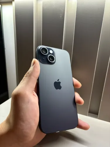 iPhone 15 IMPECÁVEL
