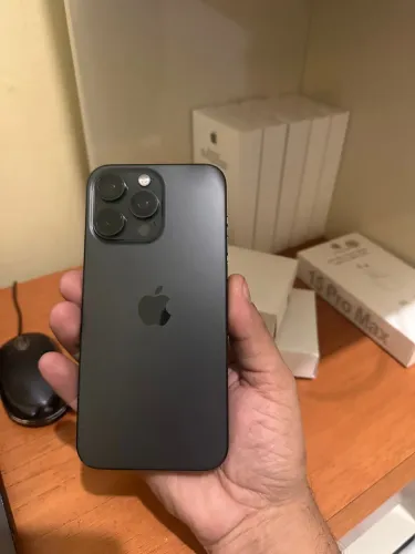 iPhone 15 Pro Max