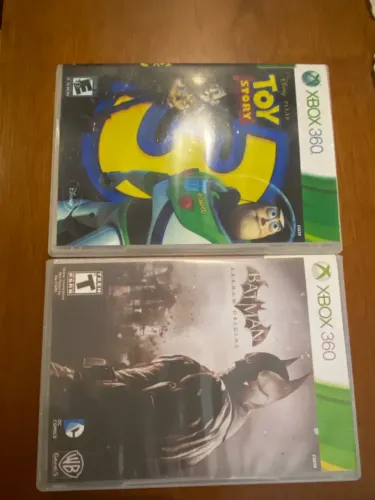 4 Jogos Originais Xbox 360 - Batman, Crash e Toy Story