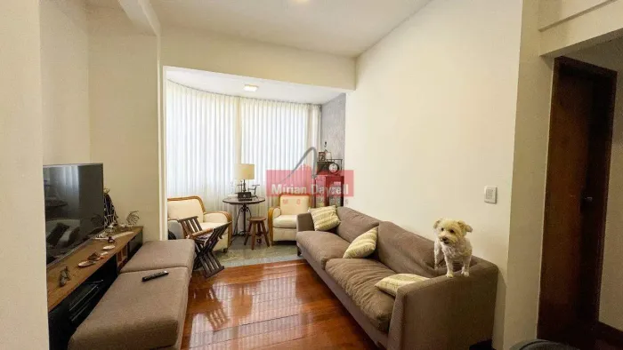(7983) à venda - Apartamento com 2 quartos, 2 vagas, no Sion