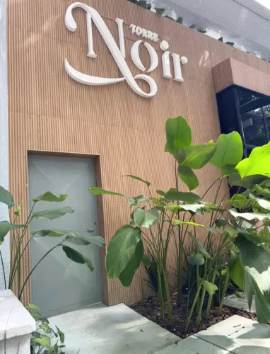 Torre Noir - R$ 1.700.000 - 3 suítes - Frente para a Praça Batista Campos! 
