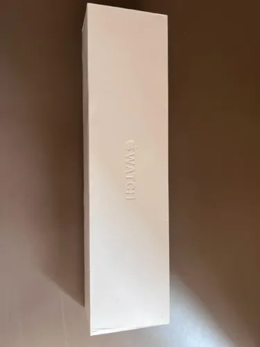 Apple Watch série 4 (Tela quebrada/não liga/ para conserto ou peças)
