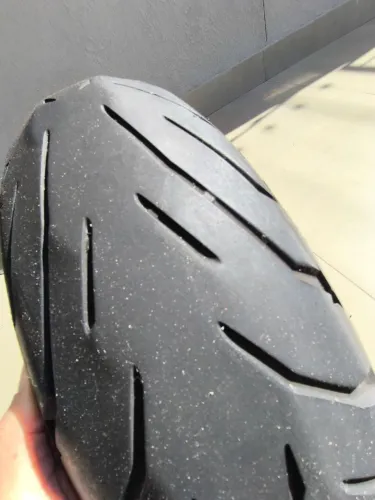 Pneu Pirelli Angel meia Vida para NC 750x CB500