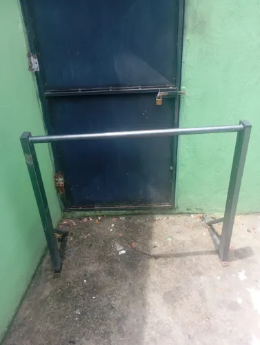 barra fixa para exercicio Barra fixa resistente, barra fixa para exercicio Barra fixa resi