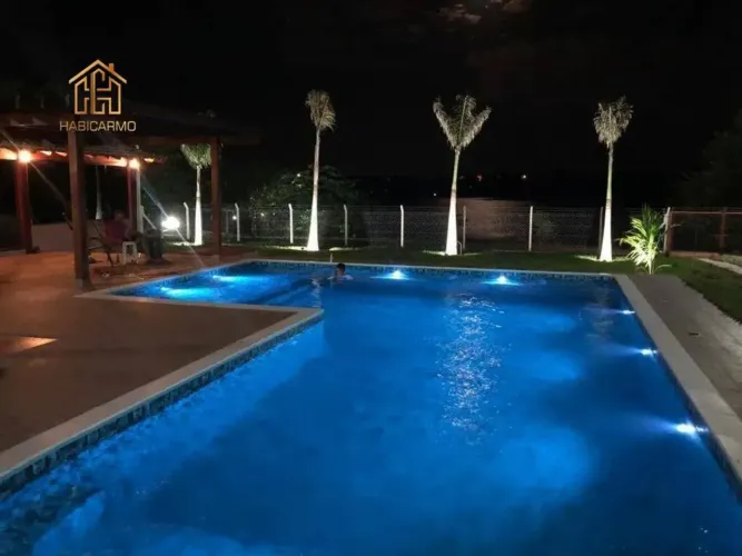 Rancho com 4 dormitórios à venda, 450 m² por R$ 1.300.000,00 - Centro - Lins/SP