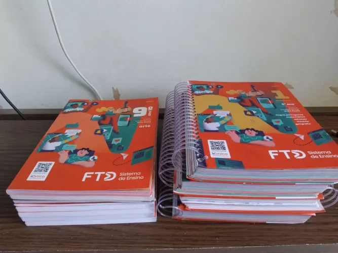 12 livros do ensino fundamental 9? ano