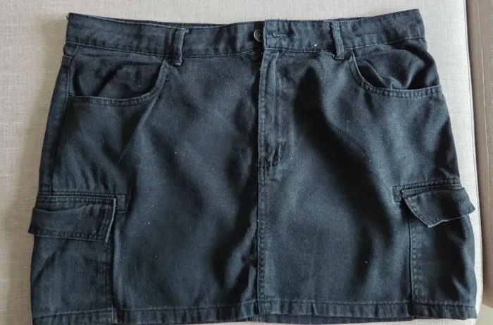 Saia cargo jeans preta