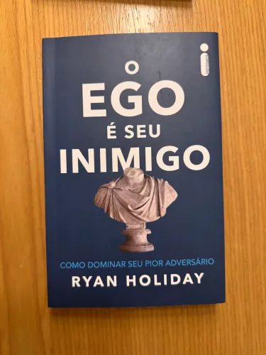 Livro o Ego é seu inimigo
