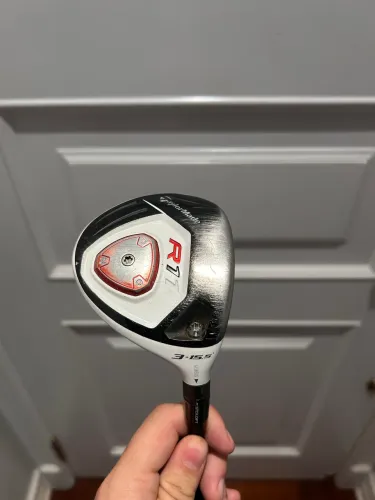 Taco de Golf Taylormade Madeira 3