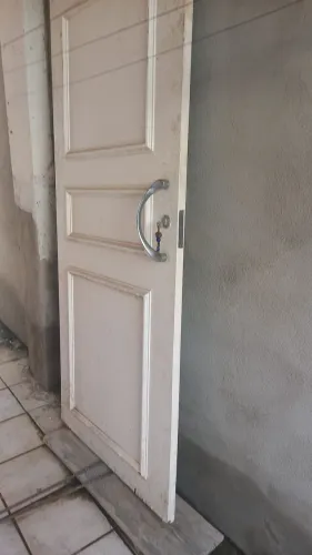 Abrindo portas para fechar negócios.
