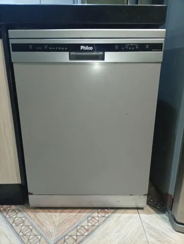 Lava louças Philco 14 serviços não funciona