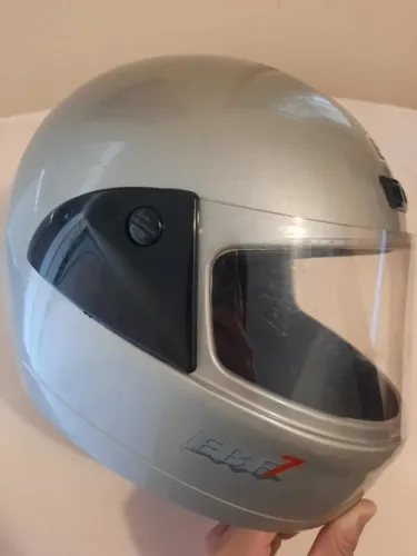 Capacete ebf tamanho 58