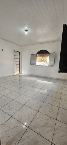 Aluga-se casa no Conjunto Galileia Valor 2 mil