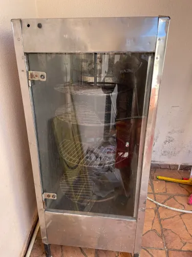 Vendo máquina de frango giratória