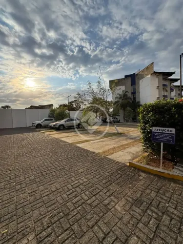 Apartamento à venda no condomínio Enseada com acesso ao lago Corumbá codigo: 380596