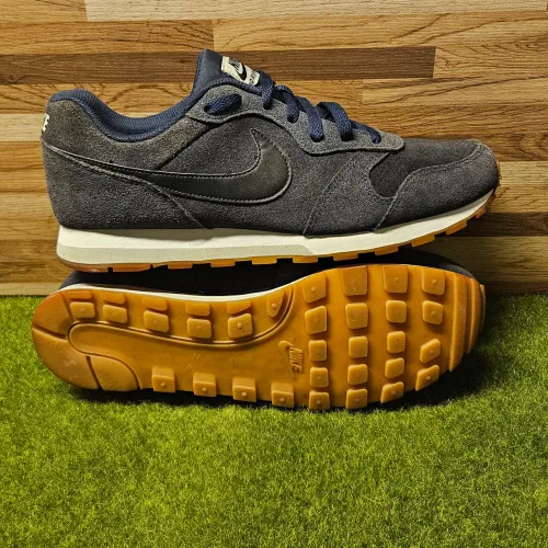 Nike MD Runner 2 tam 42