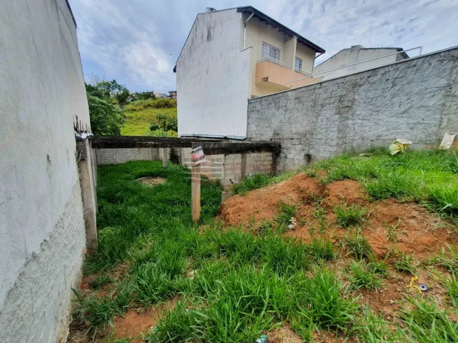 Terreno a Venda na Borda do Campo em Caçapava