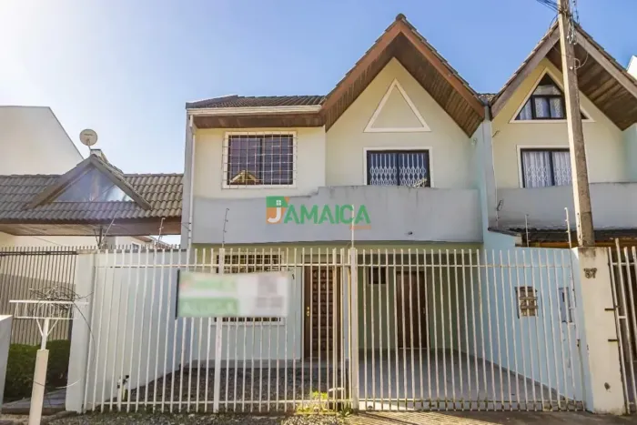Sobrado para locação com 120m² na Rua Mangas no Uberaba - 406