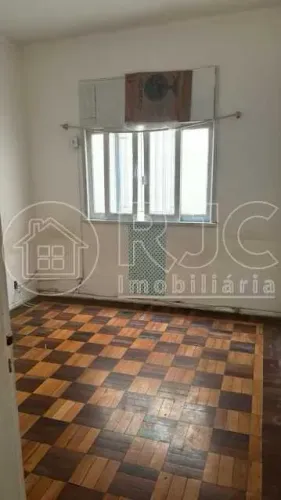 Imóvel para venda possui 72 metros quadrados com 2 quartos em Tijuca - Rio de Janeiro - RJ