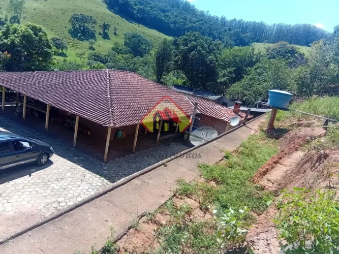 Vendo Chácara com 9350m² em área Rural em Taubaté. Preço de ocasião.