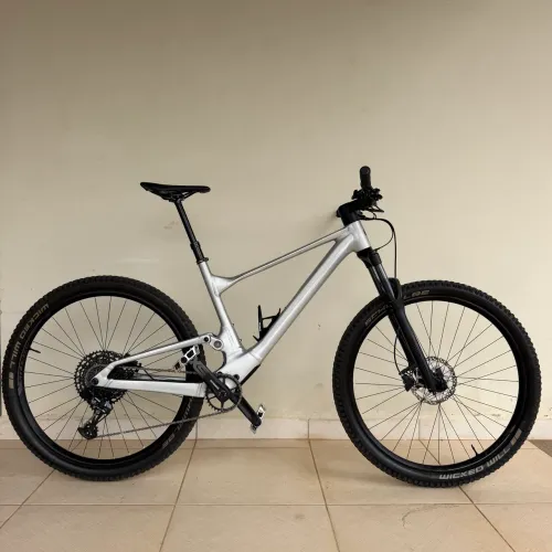 Bicicleta Scott Spark 970 Aro 29 - Prata