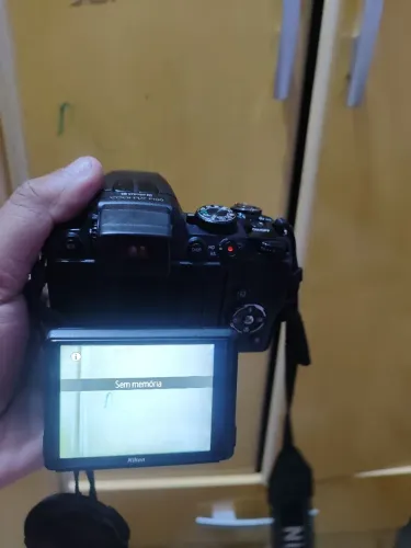 Câmera fotográfica Nikon coolpix P100