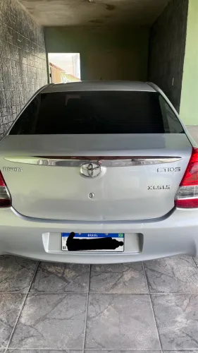 Toyota Etios XLS Sedan 1.5 Flex 16V 4P Mec. 2014