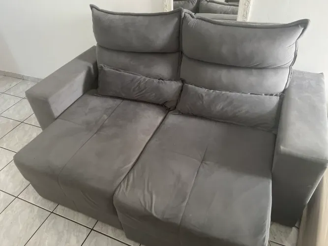 Sofá retrátil