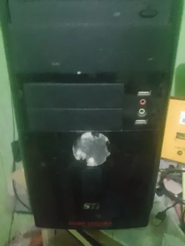 Vende-se CPU 