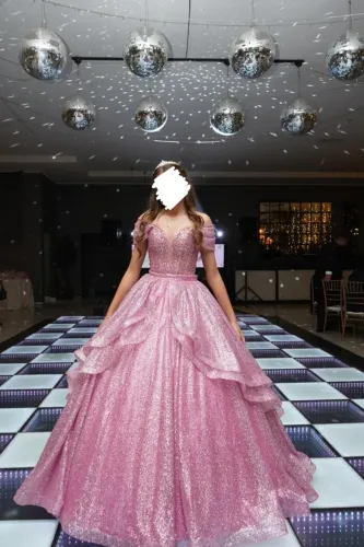Vestidos (Recepção, Valsa e Balada) e Saiote 5 aros - Rosa - Festa 15 anos