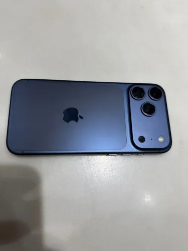 iPhone 17 pro max 256 azul