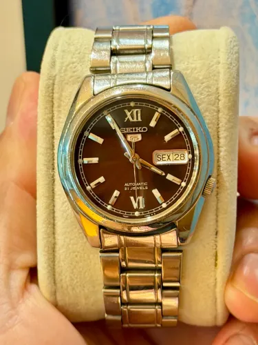 Seiko 5 Automático SNKL53 ?