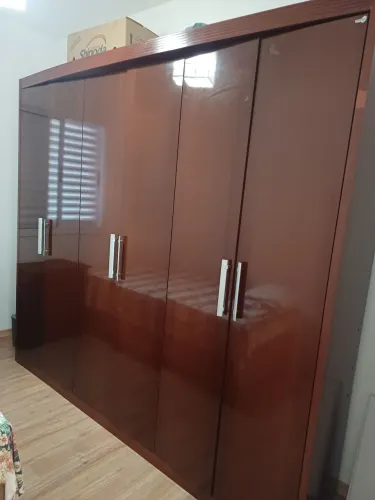 Guarda roupa 1,80