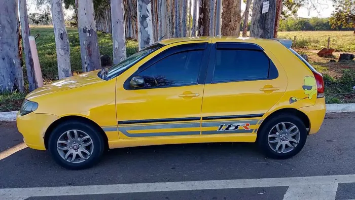 Fiat Palio 1.8r MPI Flex 8V 4P 2006