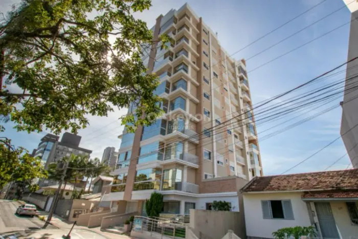 Apartamento para aluguel, 3 quartos, 1 suíte, 2 vagas, Centro - Tubarão/SC