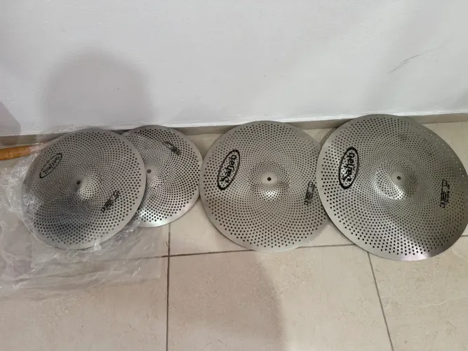 Kit pratos mute