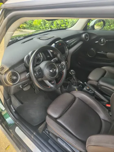 Mini Cooper S 2.0 Turbo 16V 3P Aut. 2015