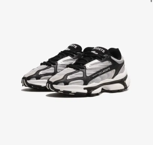 Lacoste L003 2K24 Prata/Preto - TAM: 41