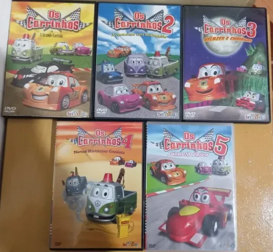 Carrinhos vol 1 ao 5 - DVD - Semi Novo (Excelente estado)
