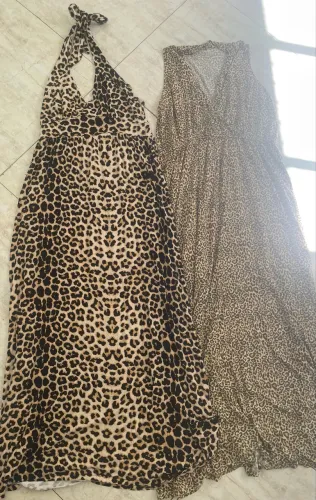 Dois vestidos plus size 46